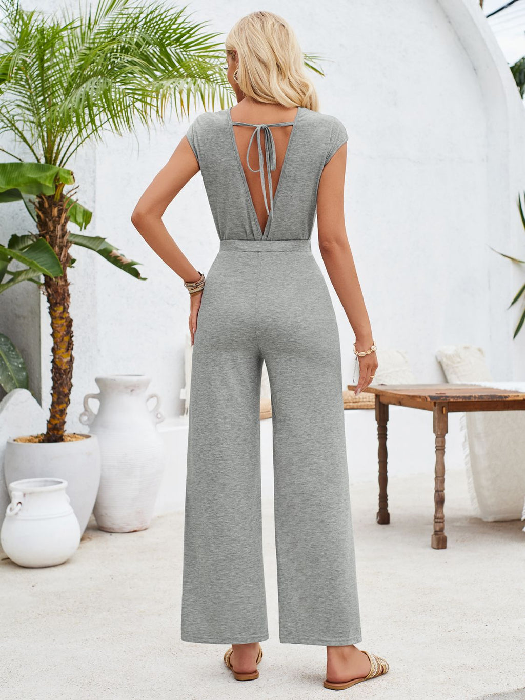 Twisted Round Neck Cap Sleeve Jumpsuit – Chic & Comfortable